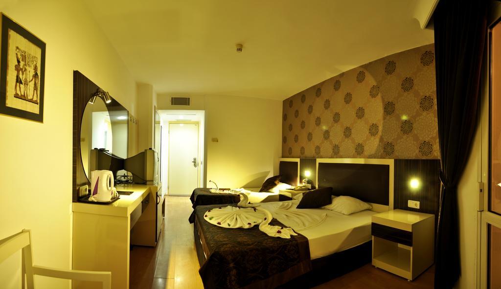 Klas Hotel Kargicak  Luaran gambar