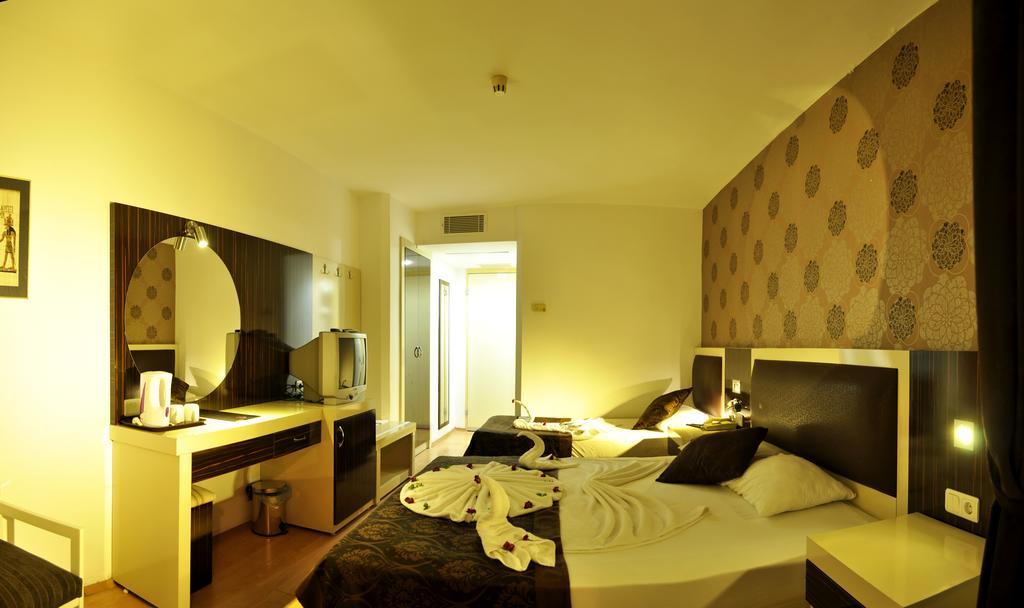 Klas Hotel Kargicak  Luaran gambar