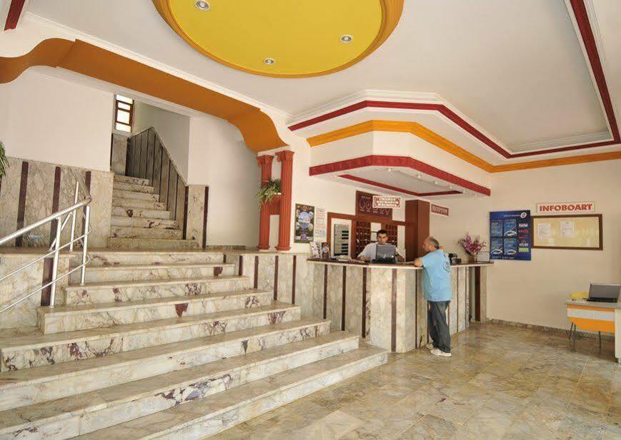 Klas Hotel Kargicak  Luaran gambar